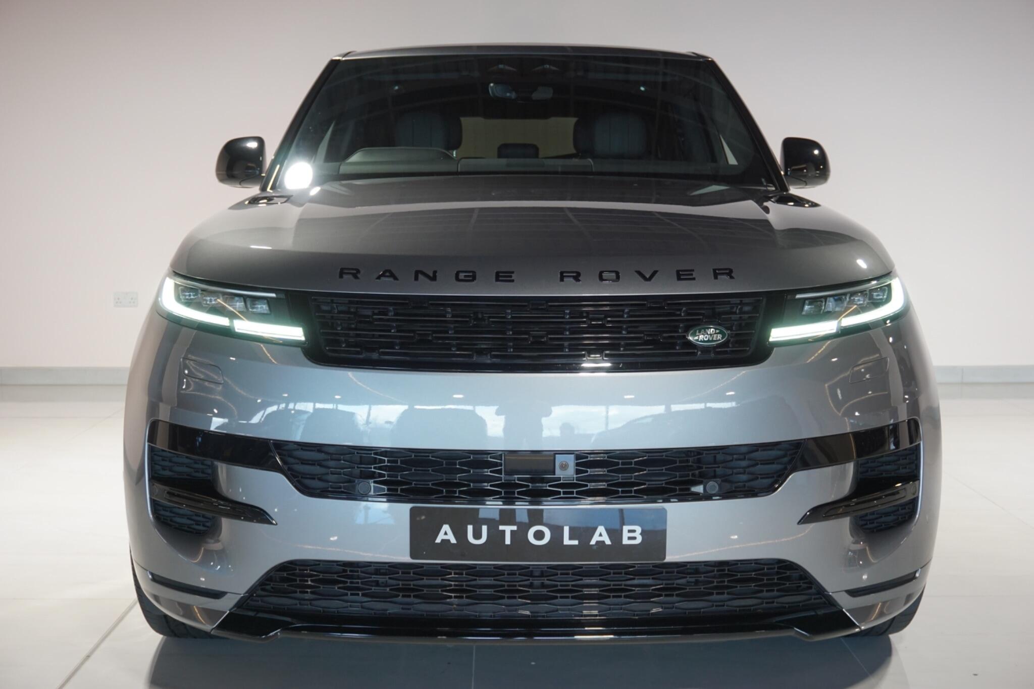 Land Rover Range Rover Sport 3.0 D300 MHEV Dynamic SE SUV 5dr Diesel Auto 4WD Euro 6 (s/s) (300 ps)